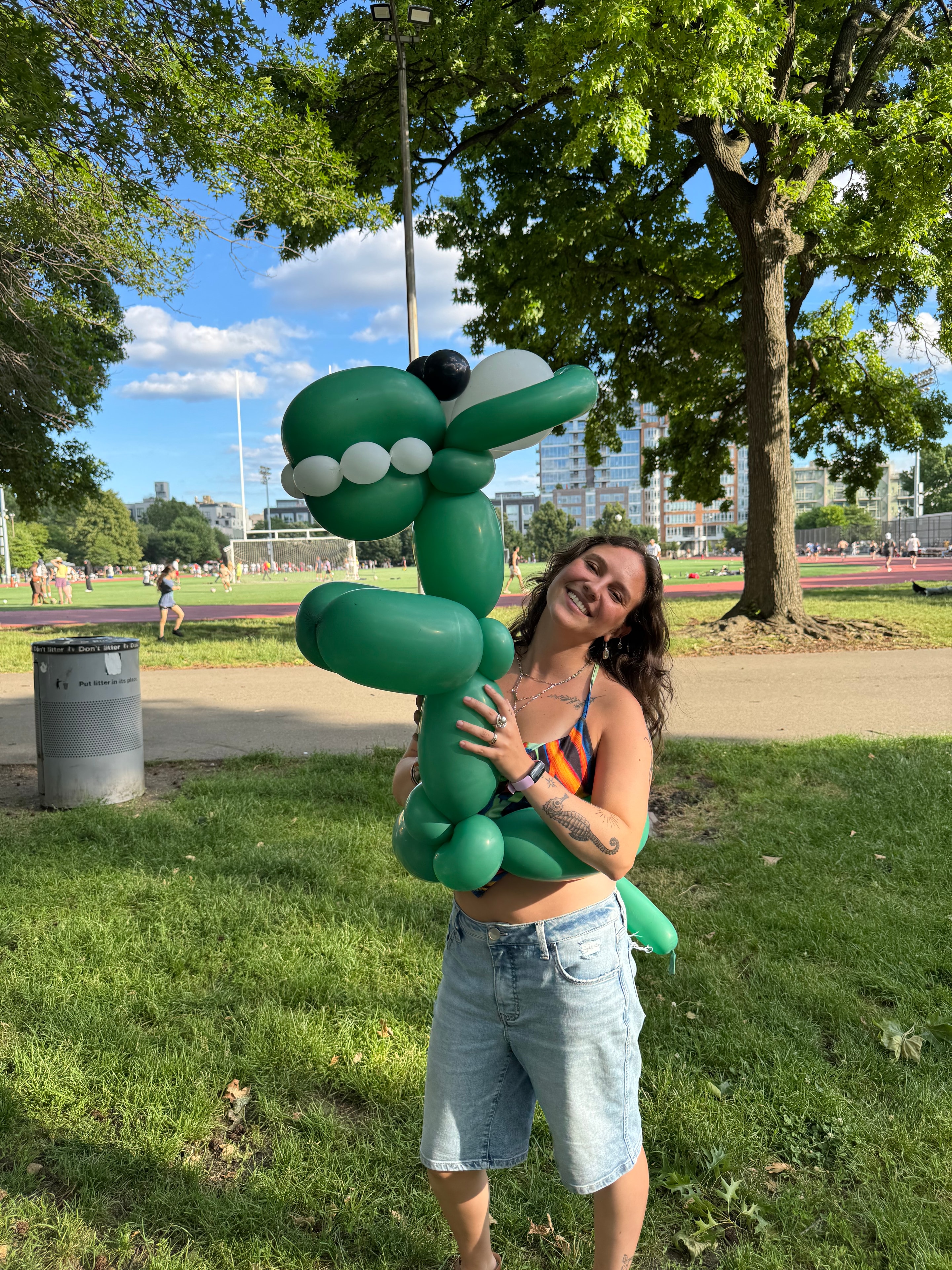 Balloon sculpture by Zollipop NYC at a Manhattan event
